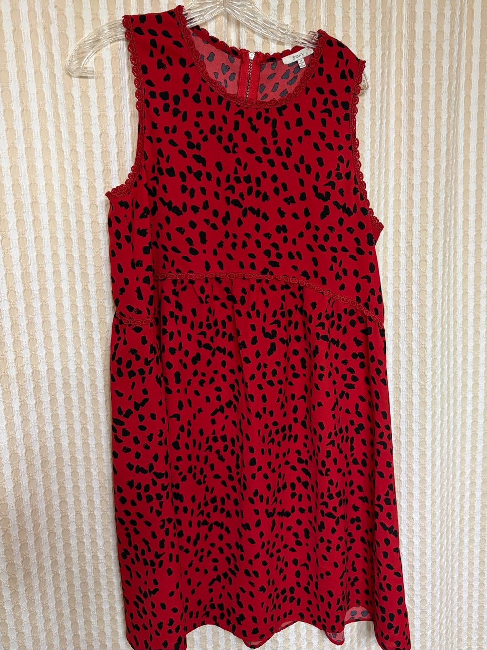 Jodifl Sleeveless Red and Black Animal Print Dress